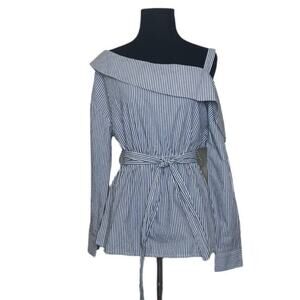 Romeo & Juliet Couture pin stripes long sleeves belted blouse Small